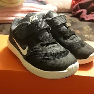 Nike Revolution 3 (TDV)